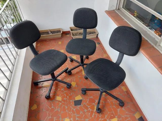 CADEIRA DE ESCRITÓRIO