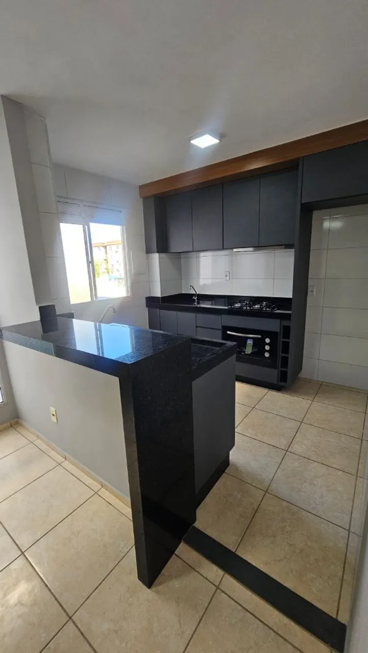 Apartamento condomínio Gran nova