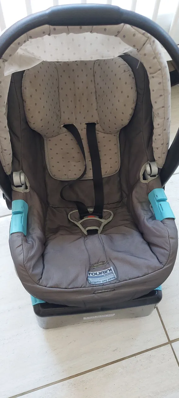 Cadeirinha bebê conforto Tourino