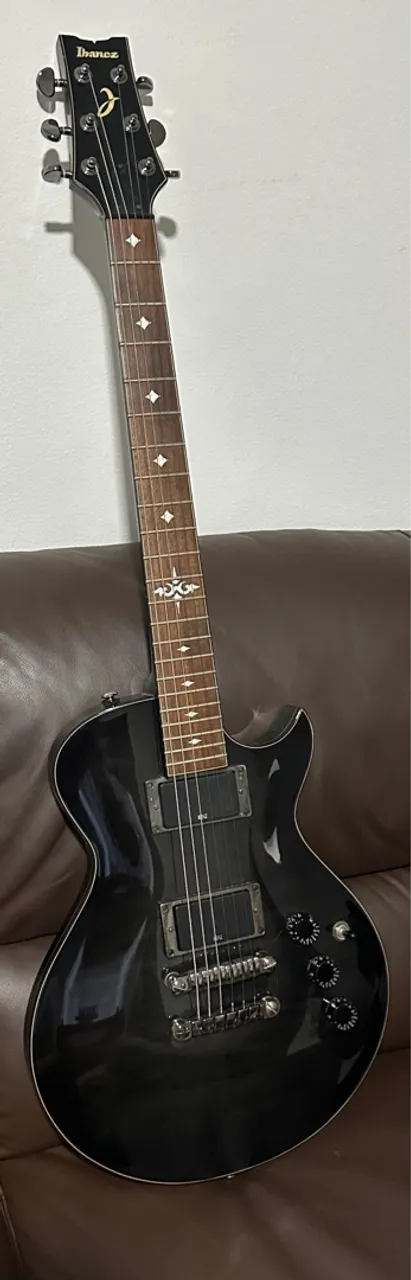 Guitarra Ibanez les paul