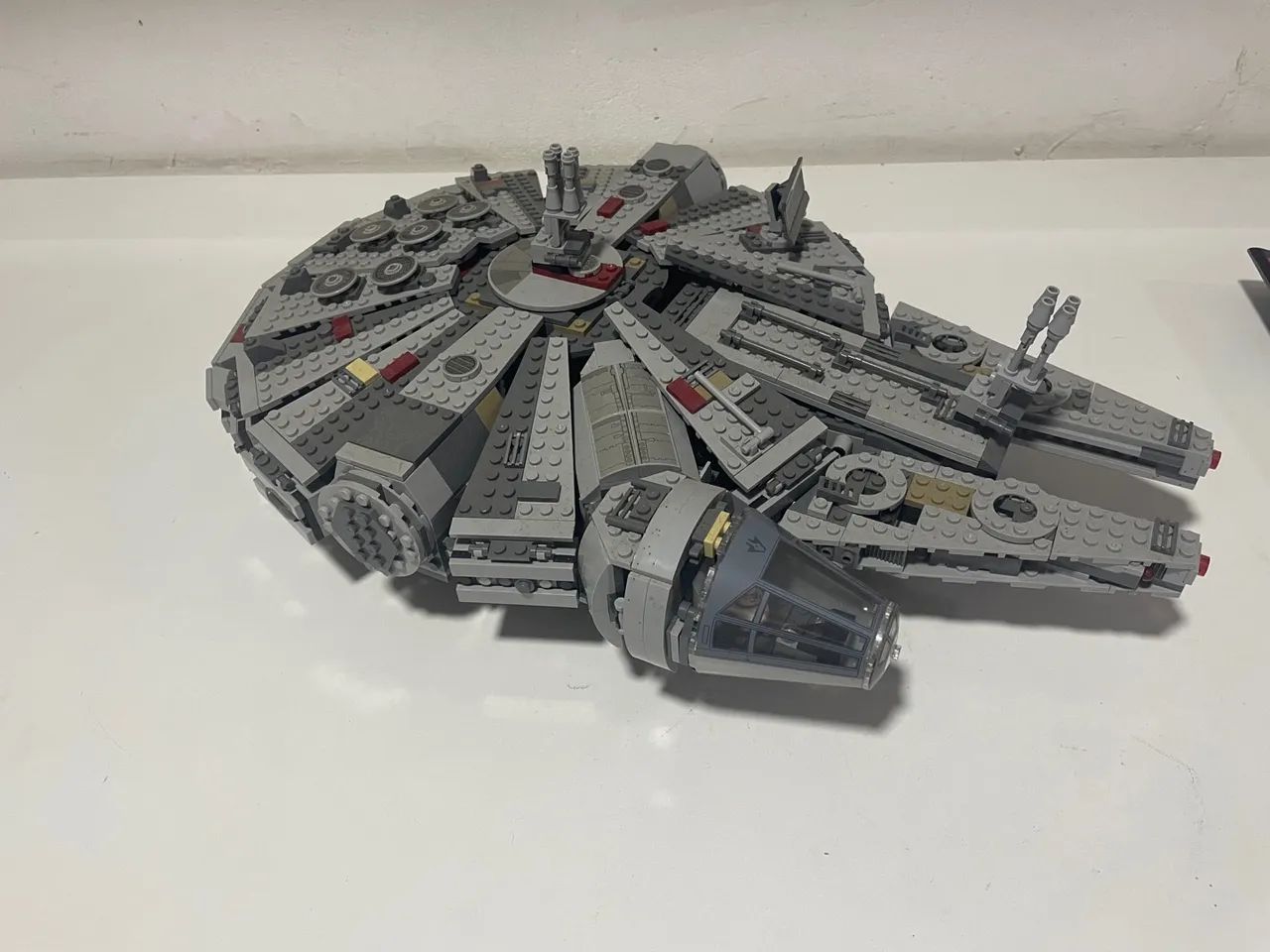 LEGO Millennium Falcon - Star Wars - Foto 5