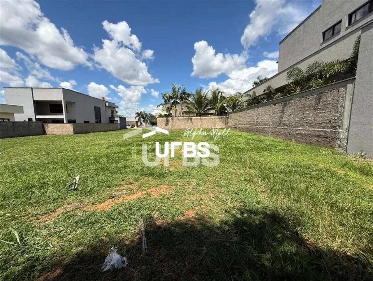 Lote no Portal do Sol Green