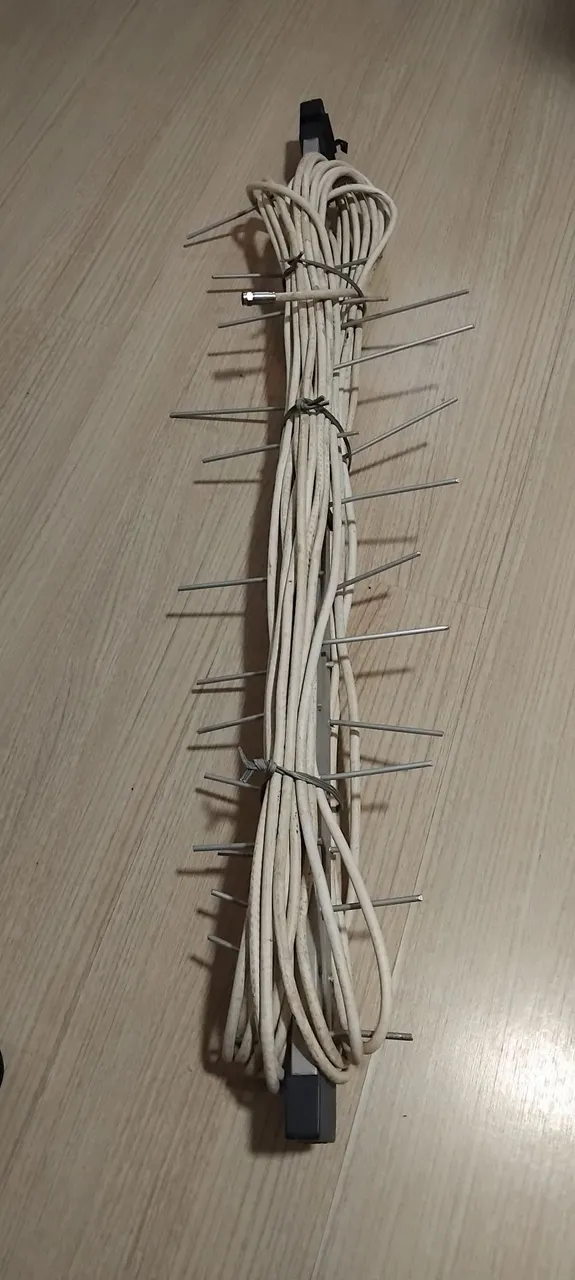 Antena de TV Interna/Externa com Varetas