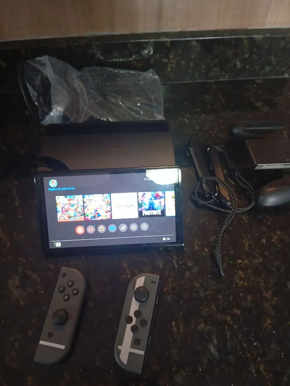 Nintendo Switch OLED + Super Smash Bros Ultimate + Super Mario Odyssey - Foto 5