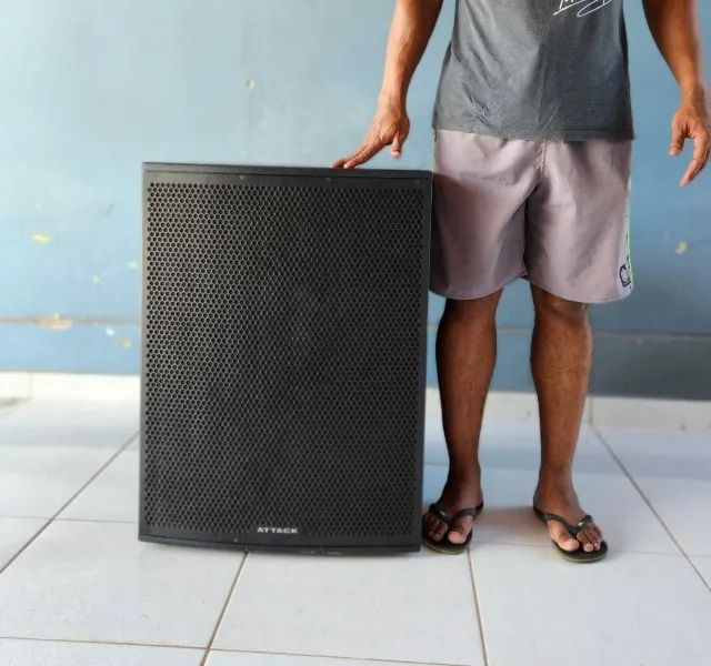 Subwoofer profissinal passivo Attack 18 polegadas 1600W - Foto 2