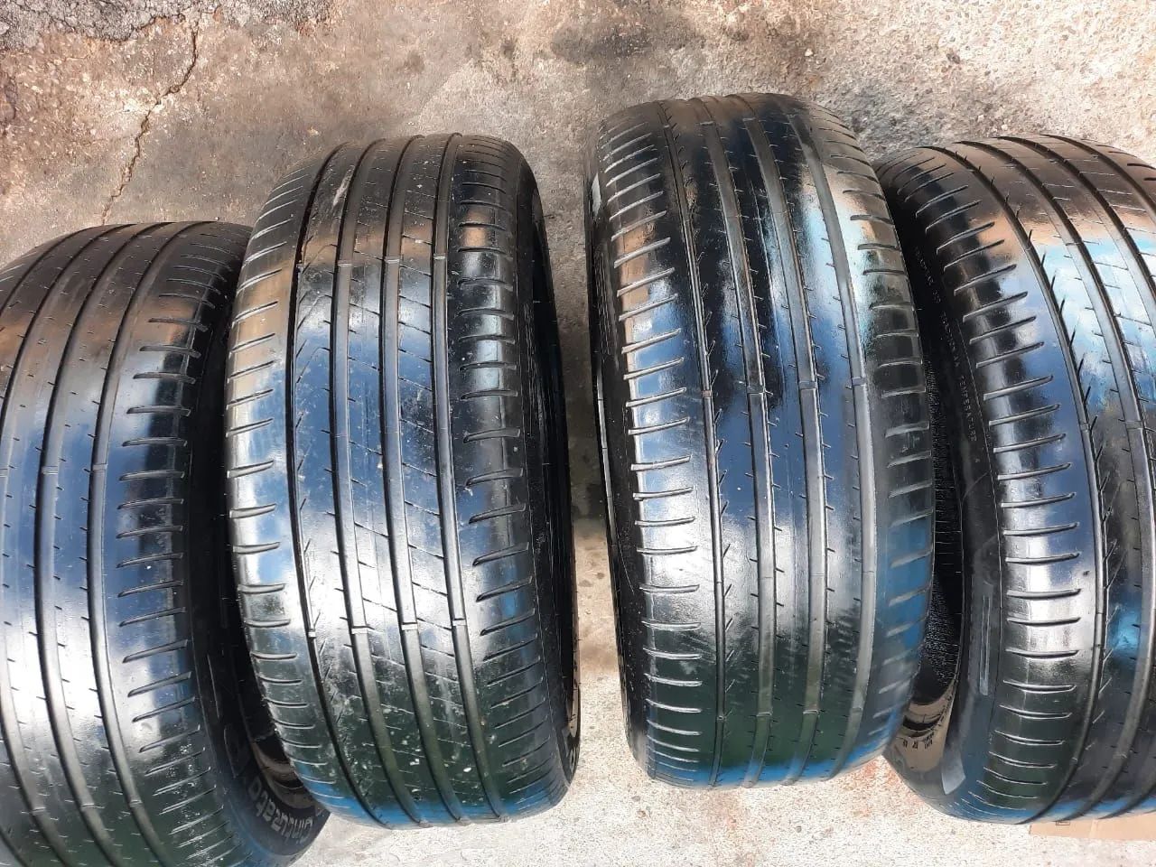 4 Pneus 205/55 R17 conservados! - Foto 3