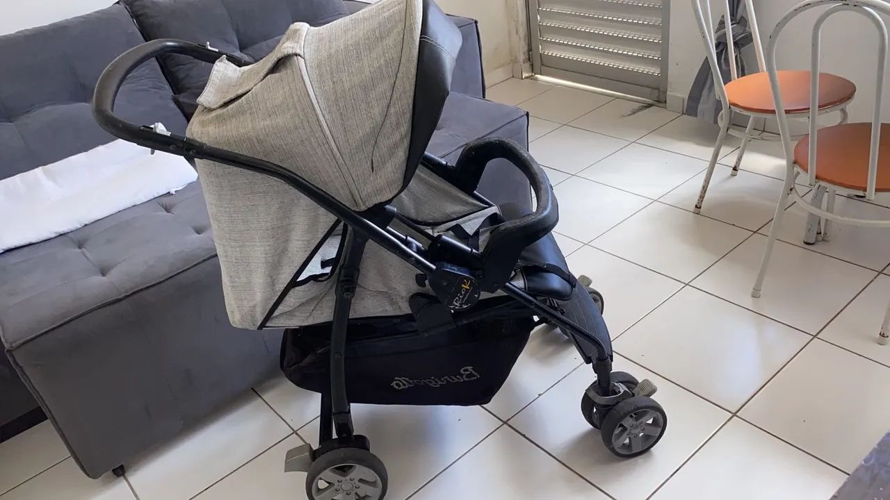 Carrinho de bebê Cinza Burigotto