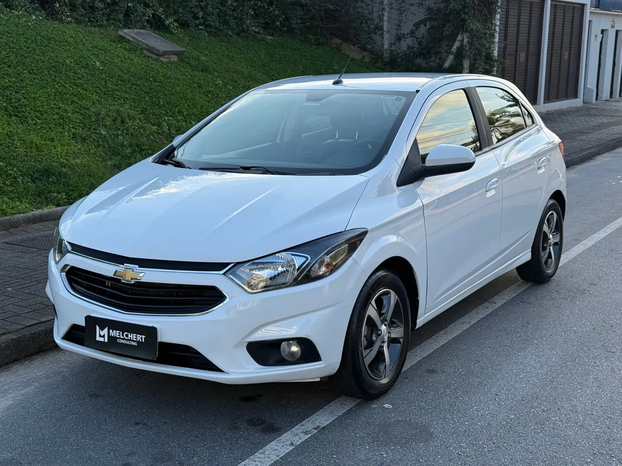 Onix LTZ 1.4 Flex Aut 2018 (Impecável!)