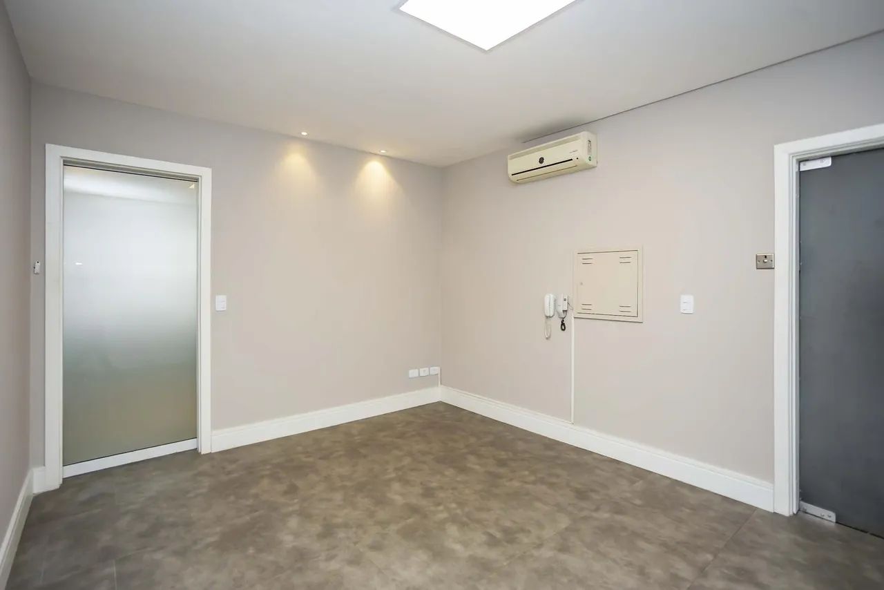 Sala comercial no Centro de Curitiba, PR - Foto 2