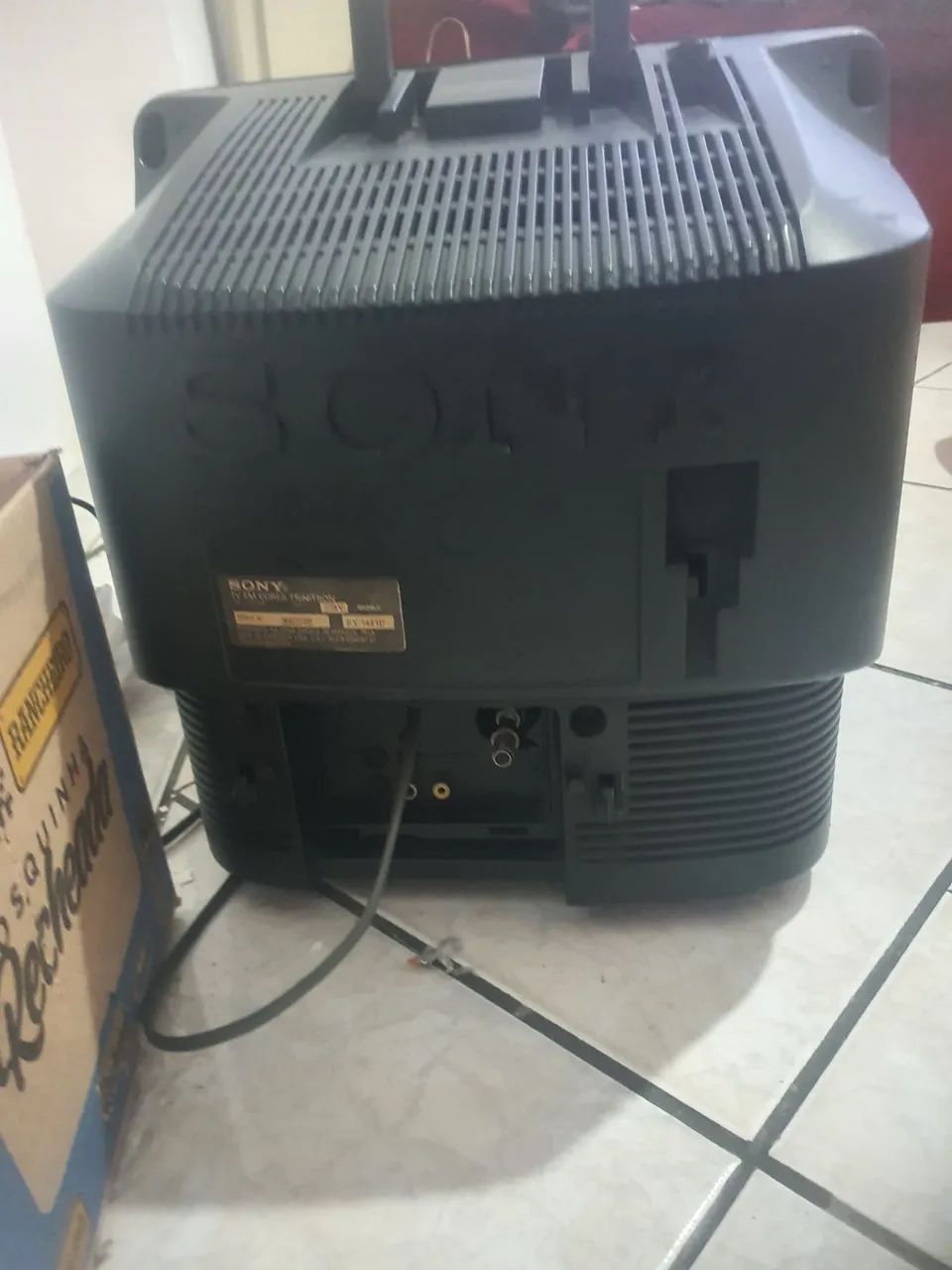 TV Sony Trinitron 14 polegadas - Foto 4