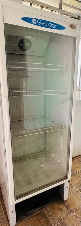 Geladeira expositora 