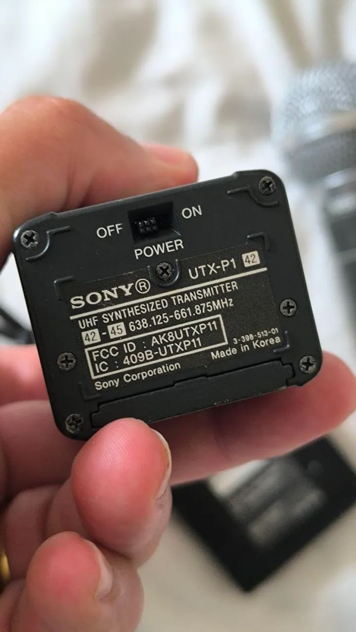 Kit Mic sem fio e bastão sem fio sony - Foto 6