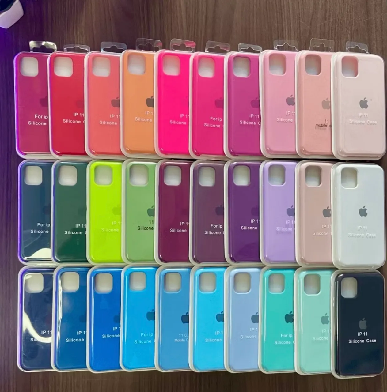 Chegou a proteção e o estilo que seu celular merece!