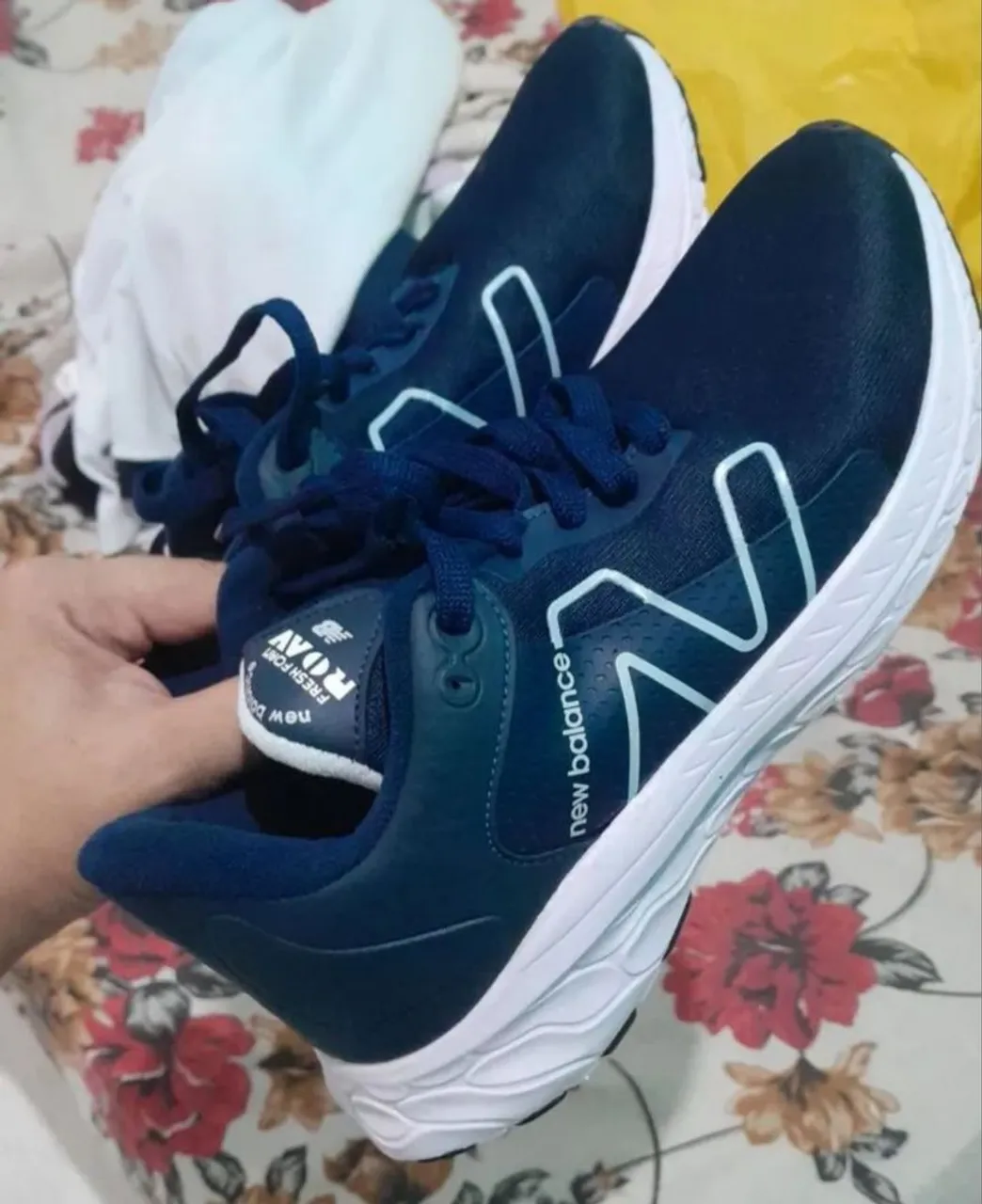 Tênis New Balance Azul - Conforto e Estilo