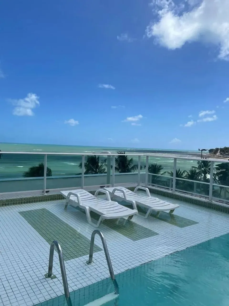 Flat a venda no Cabo Branco - João Pessoa - FL0006