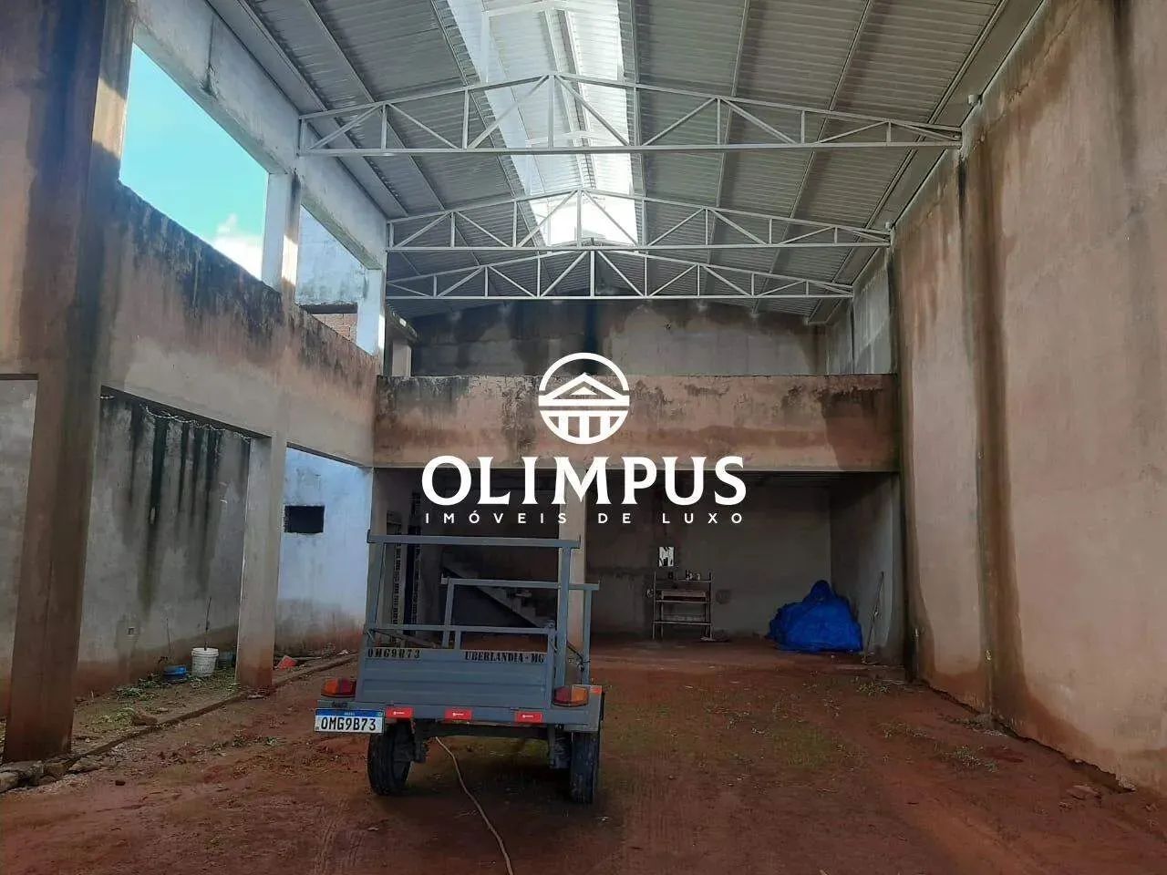 Galpão em construção em ótima localização. - Foto 2