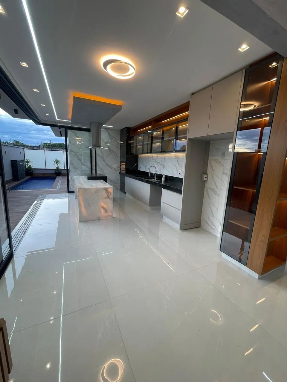 Casa Térrea de luxo em condomínio fechado. - Foto 4