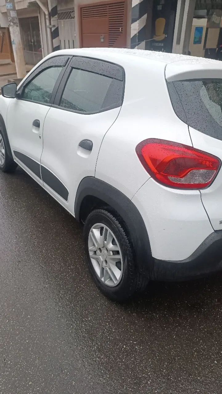 Renault kwid 2018/2019 vendo no valor 38.500(aceito moto LANDER 250 no rolo mais a volta - Foto 3
