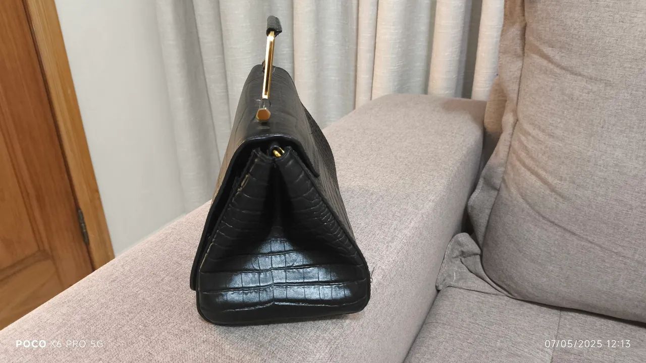 Bolsa de Ombro/Mão Preta em Couro Croco - Foto 2