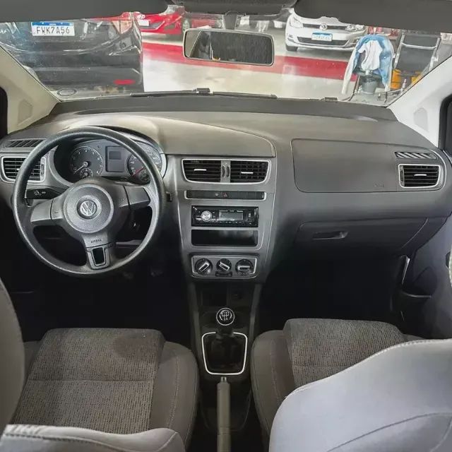 VW - VOLKSWAGEN Fox  Fox 1.0 Mi Total Flex 8V 5p LEIA A DESCRIÇÃO!! - Foto 3