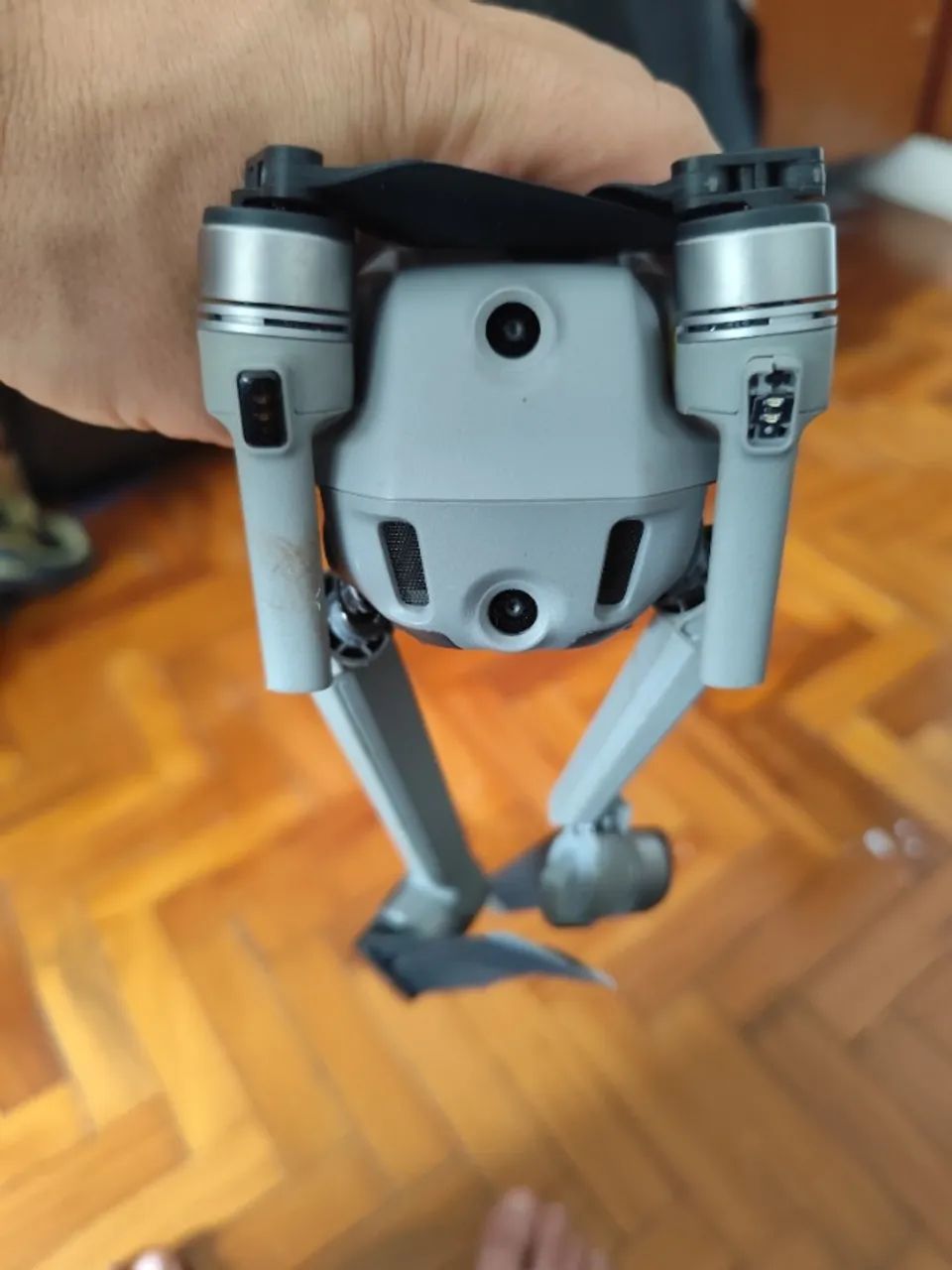 Drone Mavic air 2 quebrado com 3 baterias e bolsa - Foto 3