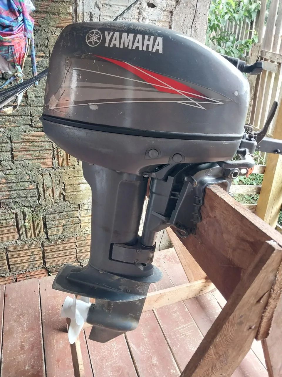 MOTO DE POLPA 15 HP HELICE MOVA E BALDE JA USADO