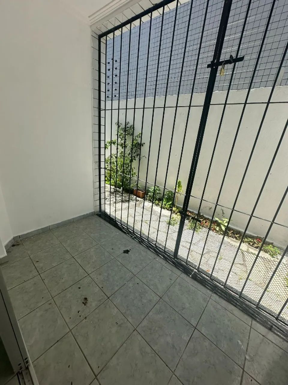 Apartamento Térreo nos Bancários c/ 3 quartos, sendo 1 suíte e área externa privativa em U - Foto 4
