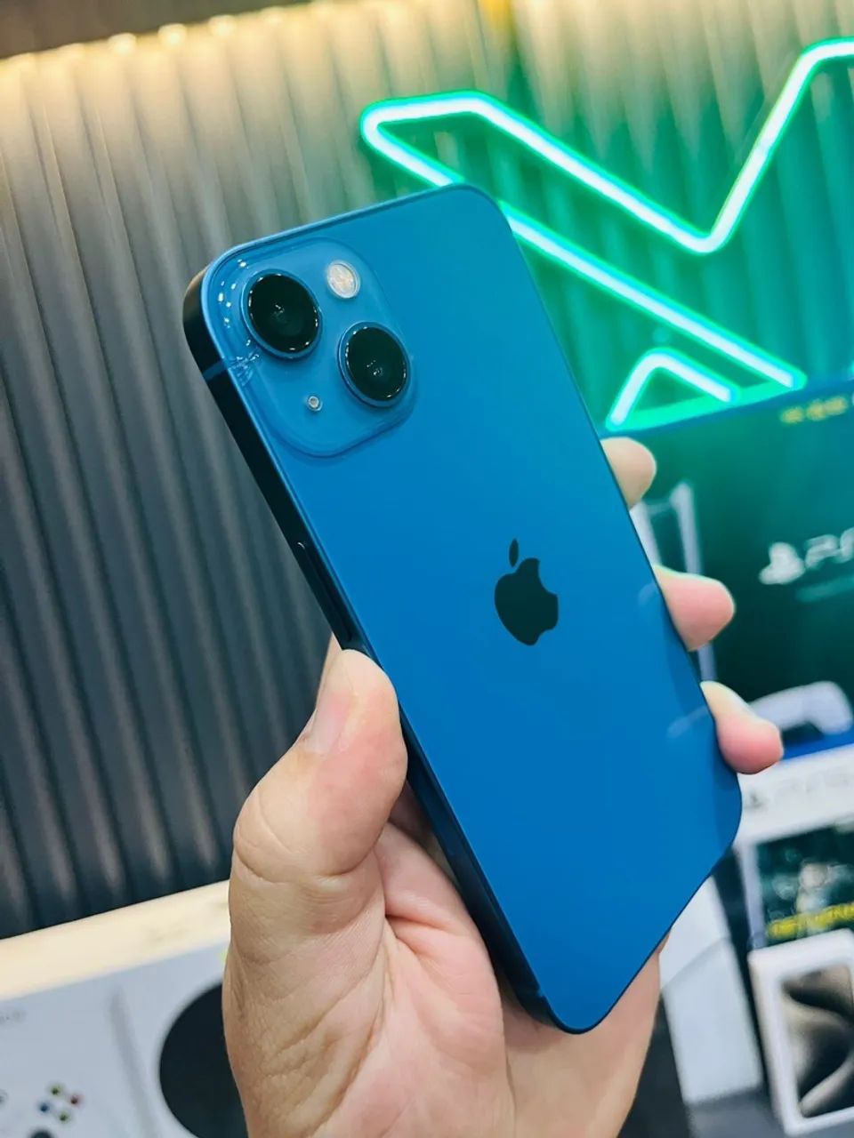 iPhone 13 128gb sem detalhes / vamos negociar  - Foto 2
