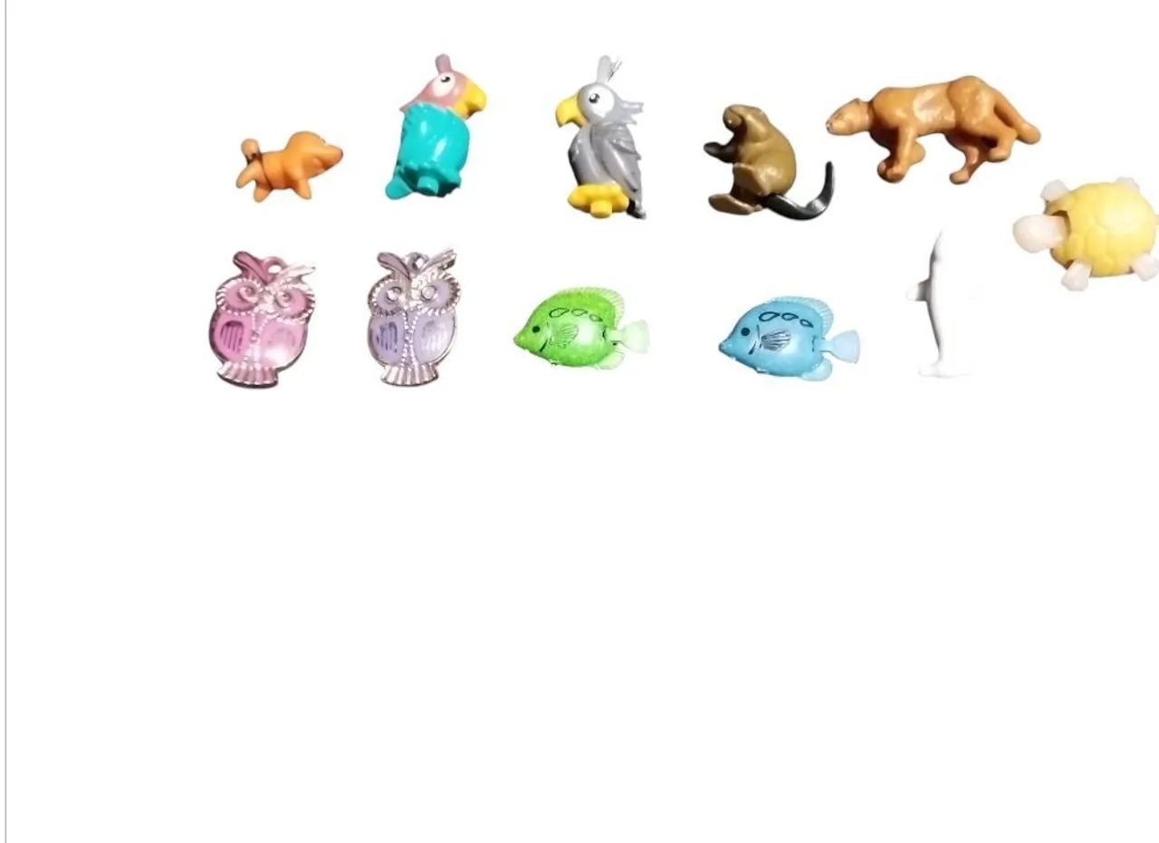 Kit com 20Brinquedos do Kinder ovo personagens colecionáveis  - Foto 2