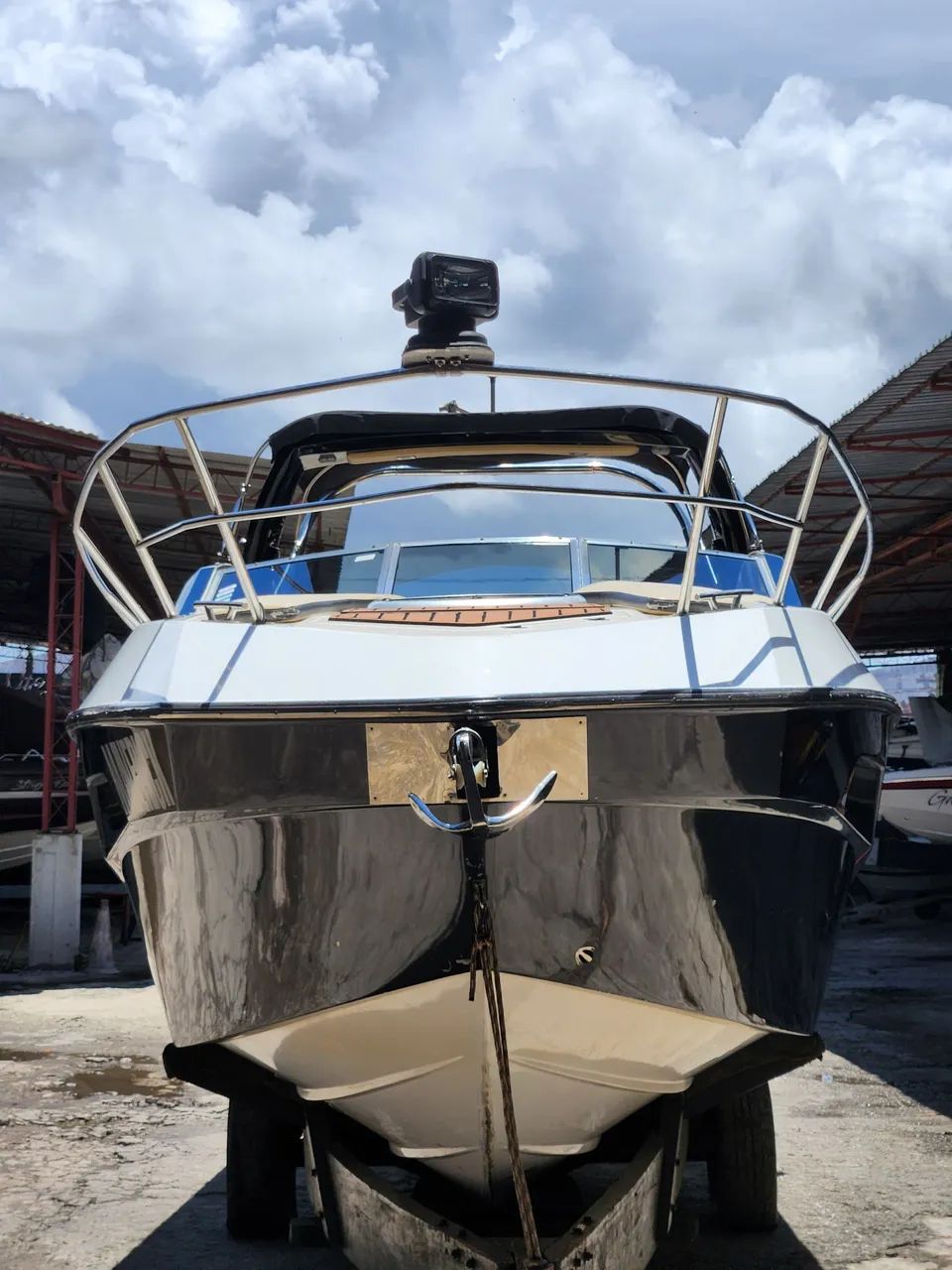 OPORTUNIDADE  Lancha FS 275 Concept