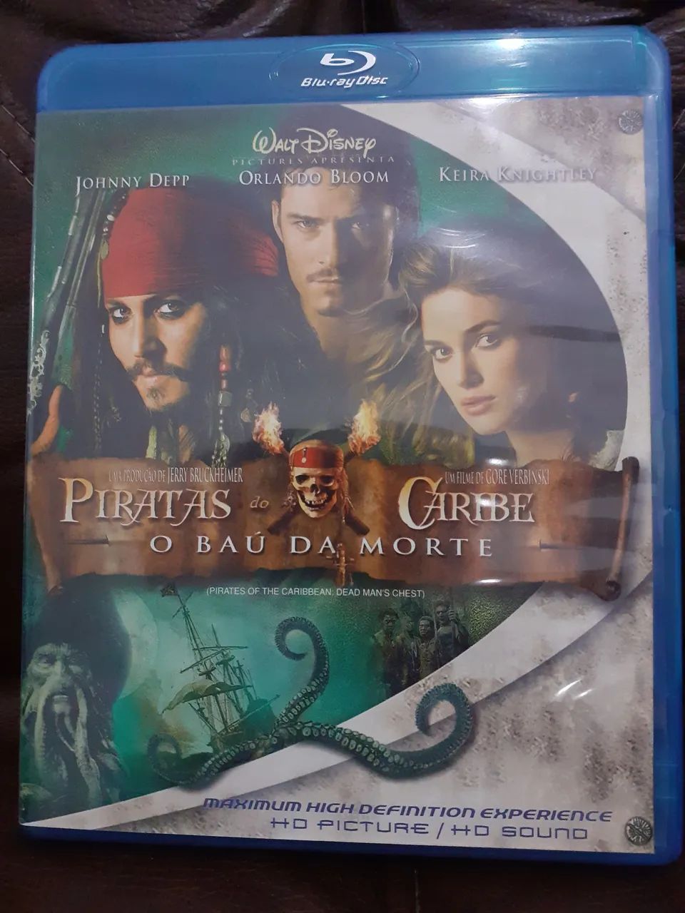 Blu-Ray Piratas do Caribe o baú da morte.