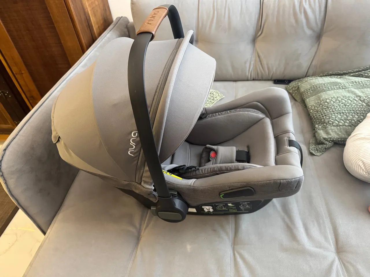 Cadeirinha Bebê Conforto Nuna Pipa Next