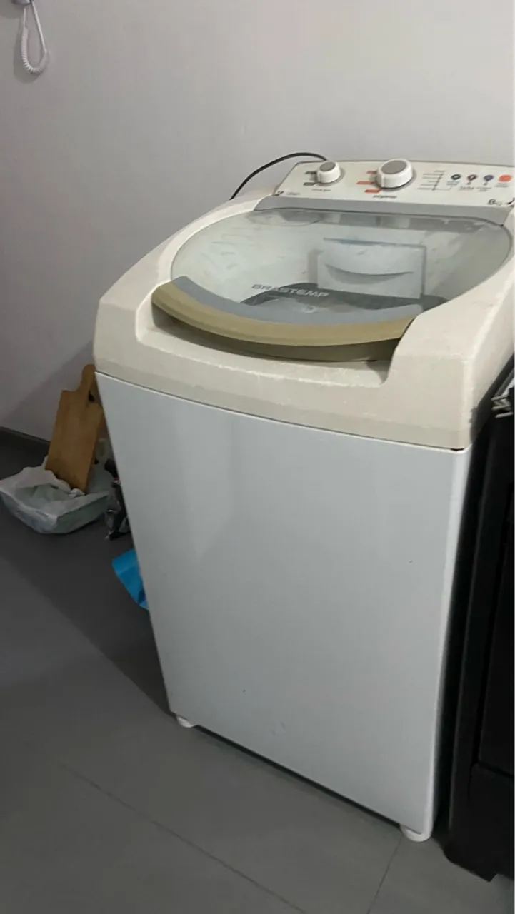 Máquina de lavar 220v. 8k