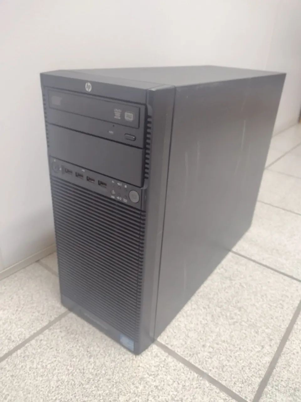 Servidor HP ML110 G7  - Foto 4