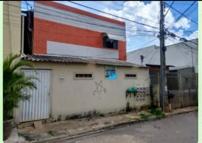 Sobrado de Quitinetes (6 quitinetes todas alugadas)