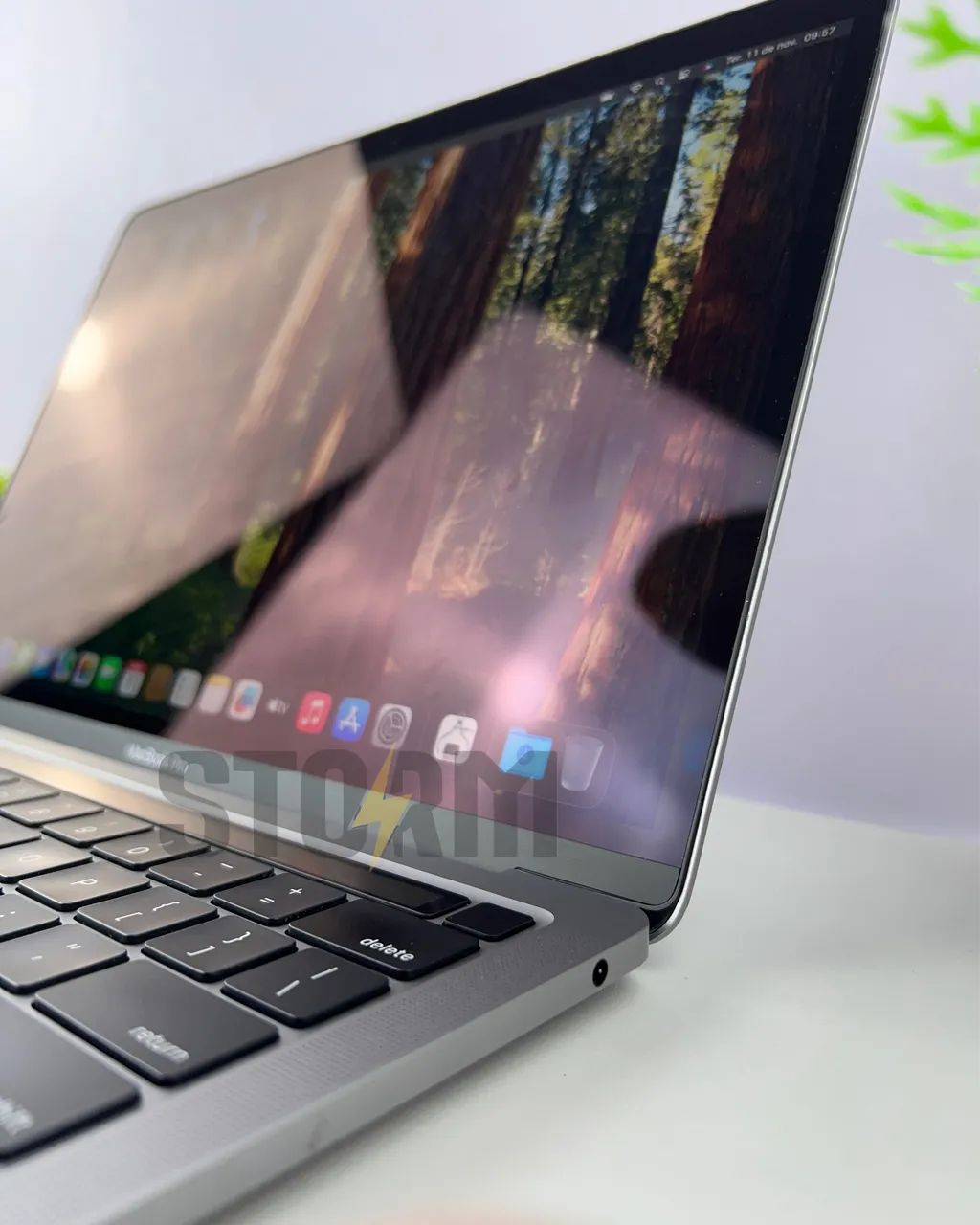 macbook pro m1 256gb