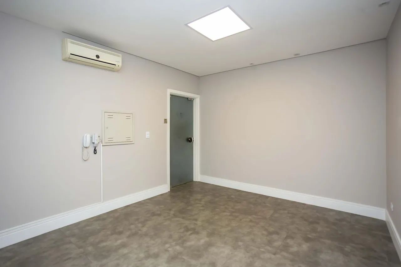 Sala comercial no Centro de Curitiba, PR - Foto 5