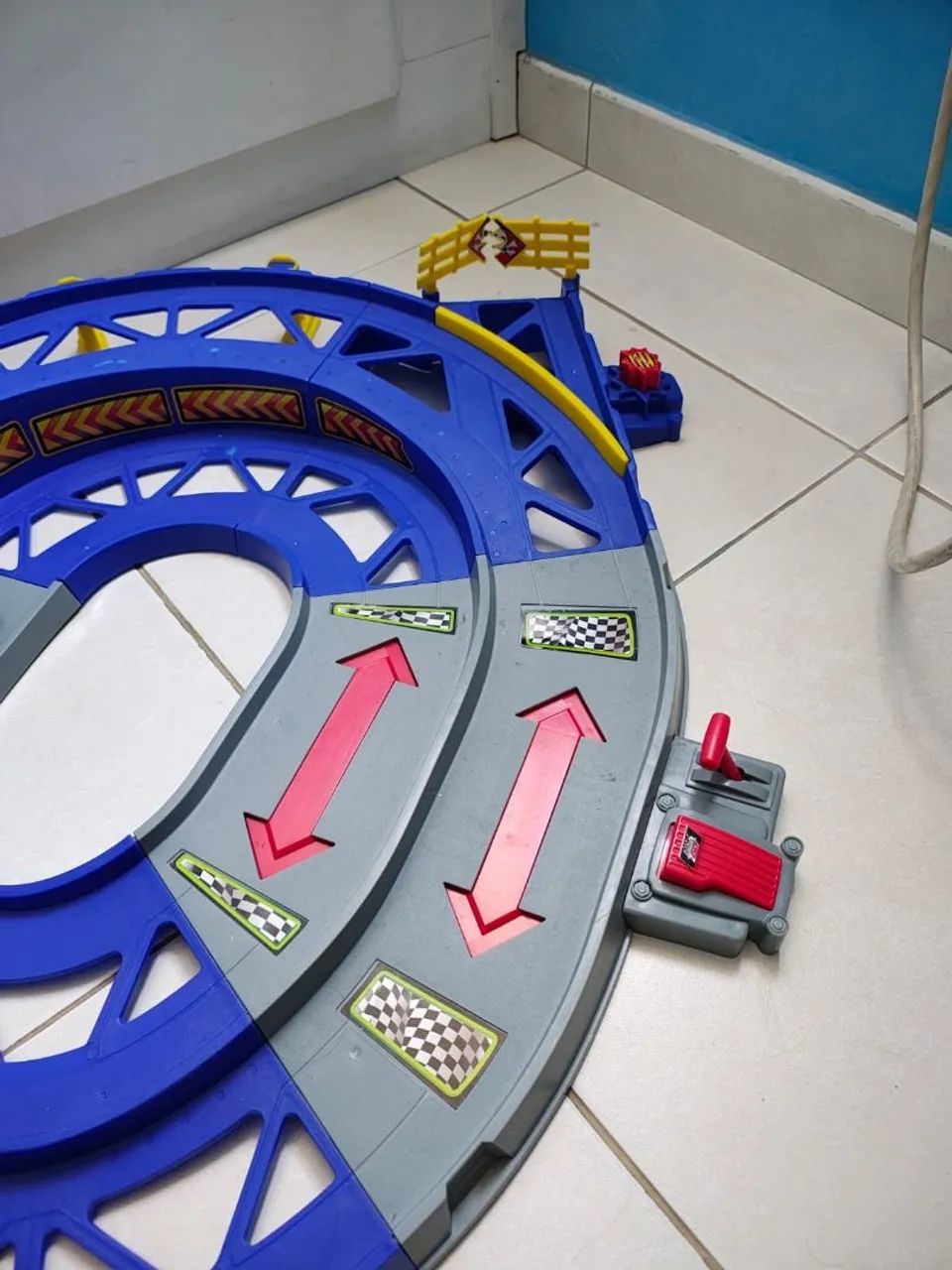 Pista de Carros  - Brinquedo Infantil - Foto 4