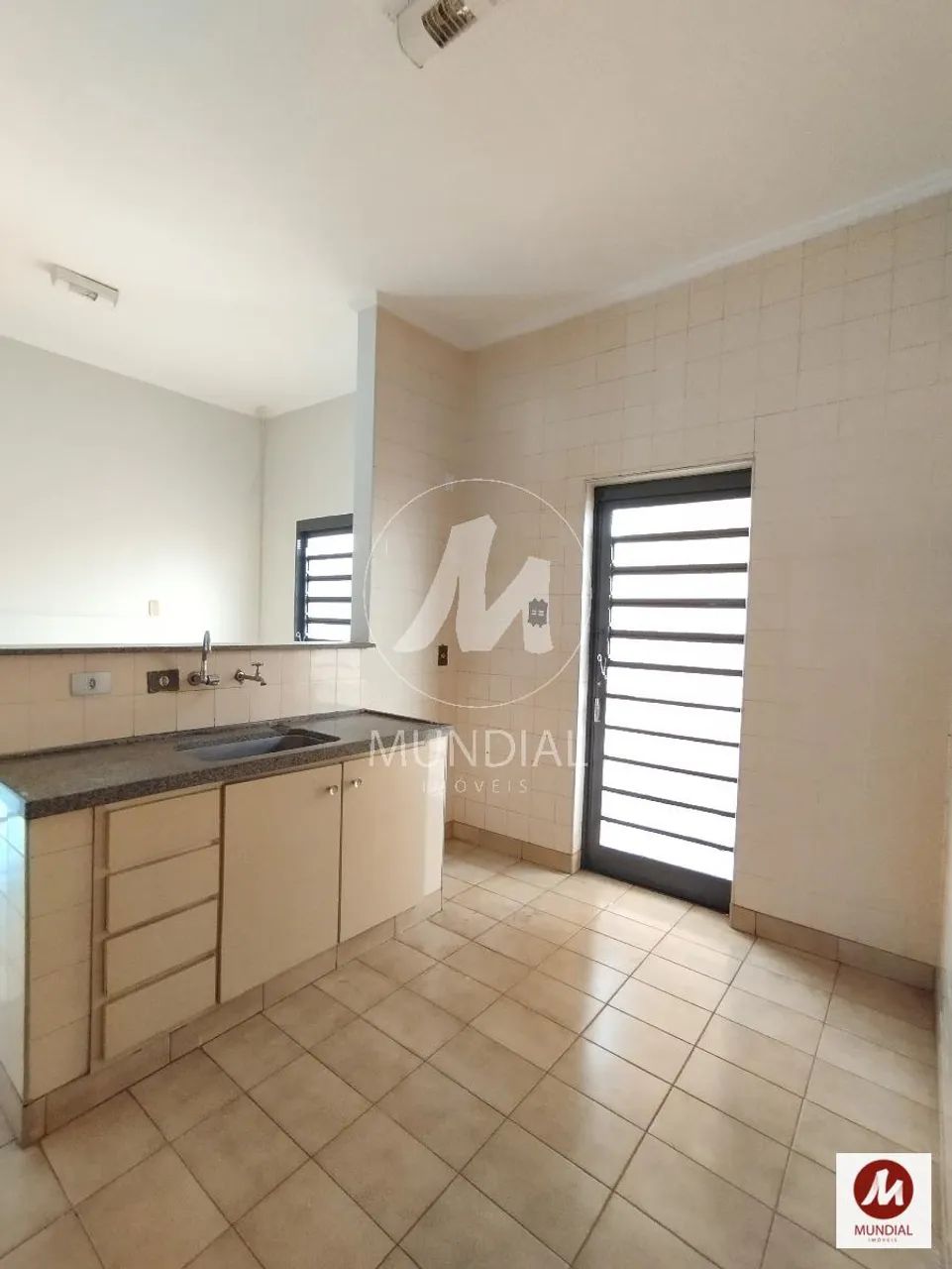 Casa (térrea na rua) 3 dormitórios/suite, cozinha planejada - Foto 9