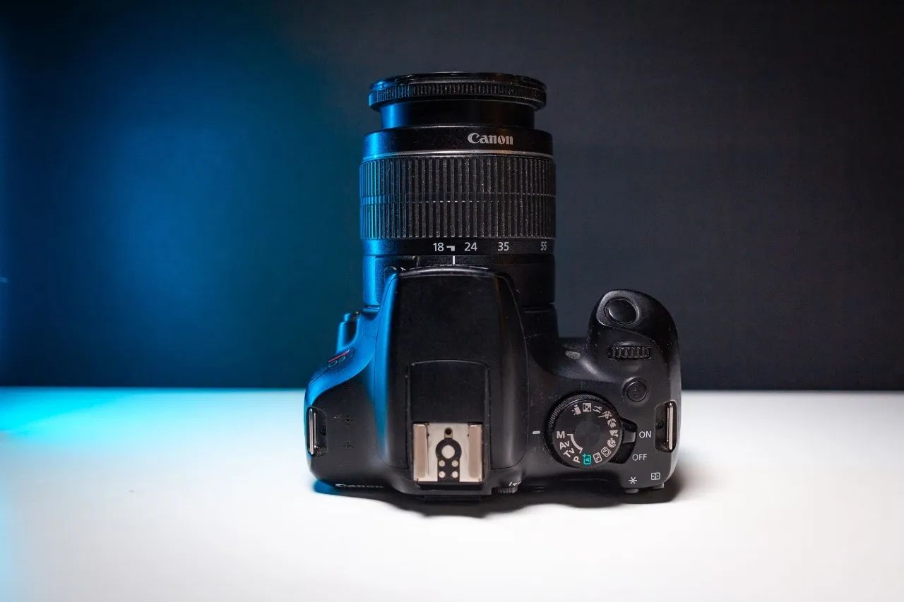 Câmera Canon Rebel T6 - Foto 2