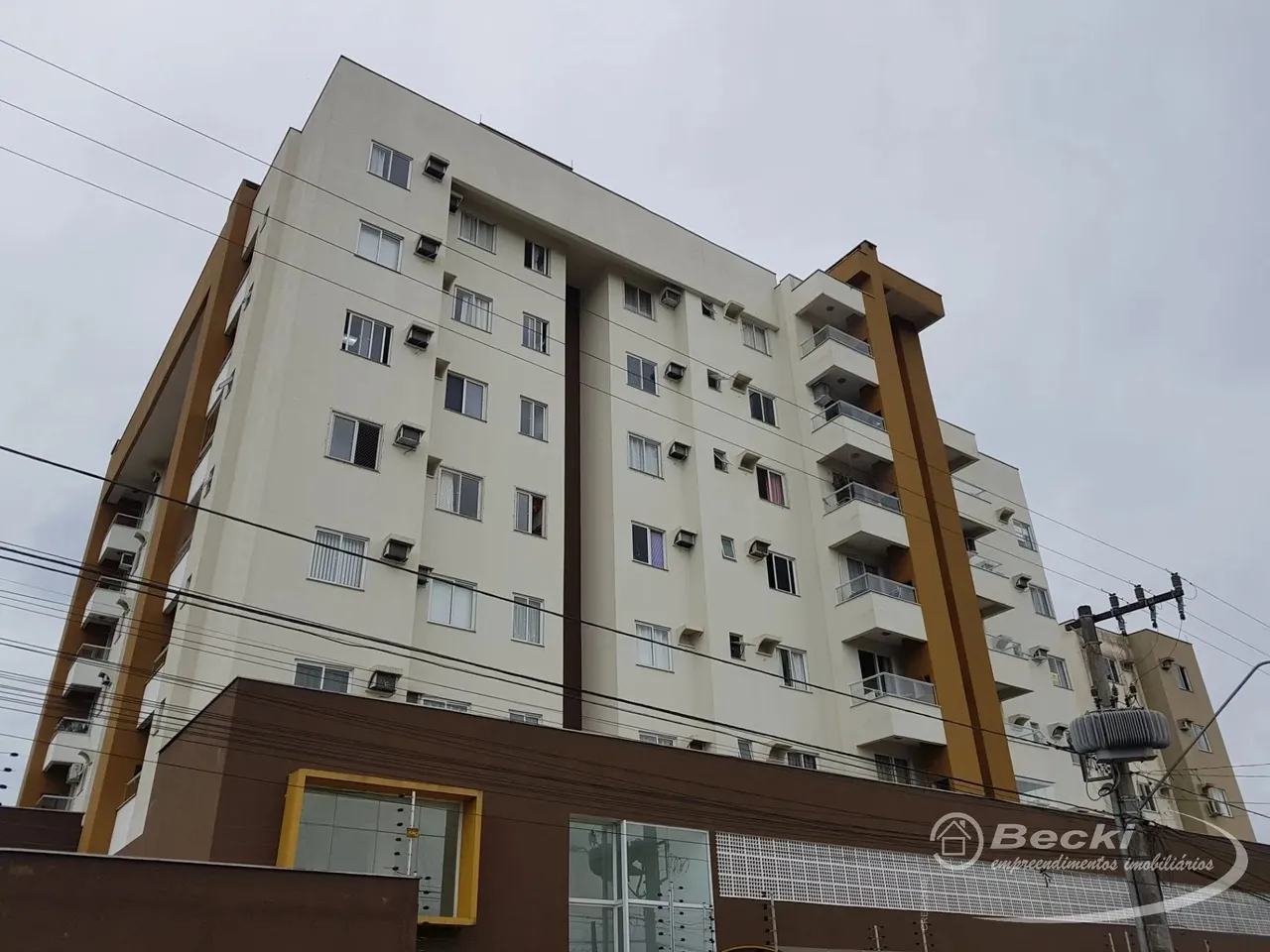 Apê Mobiliado para locação no Jardim Iririú - Joinville