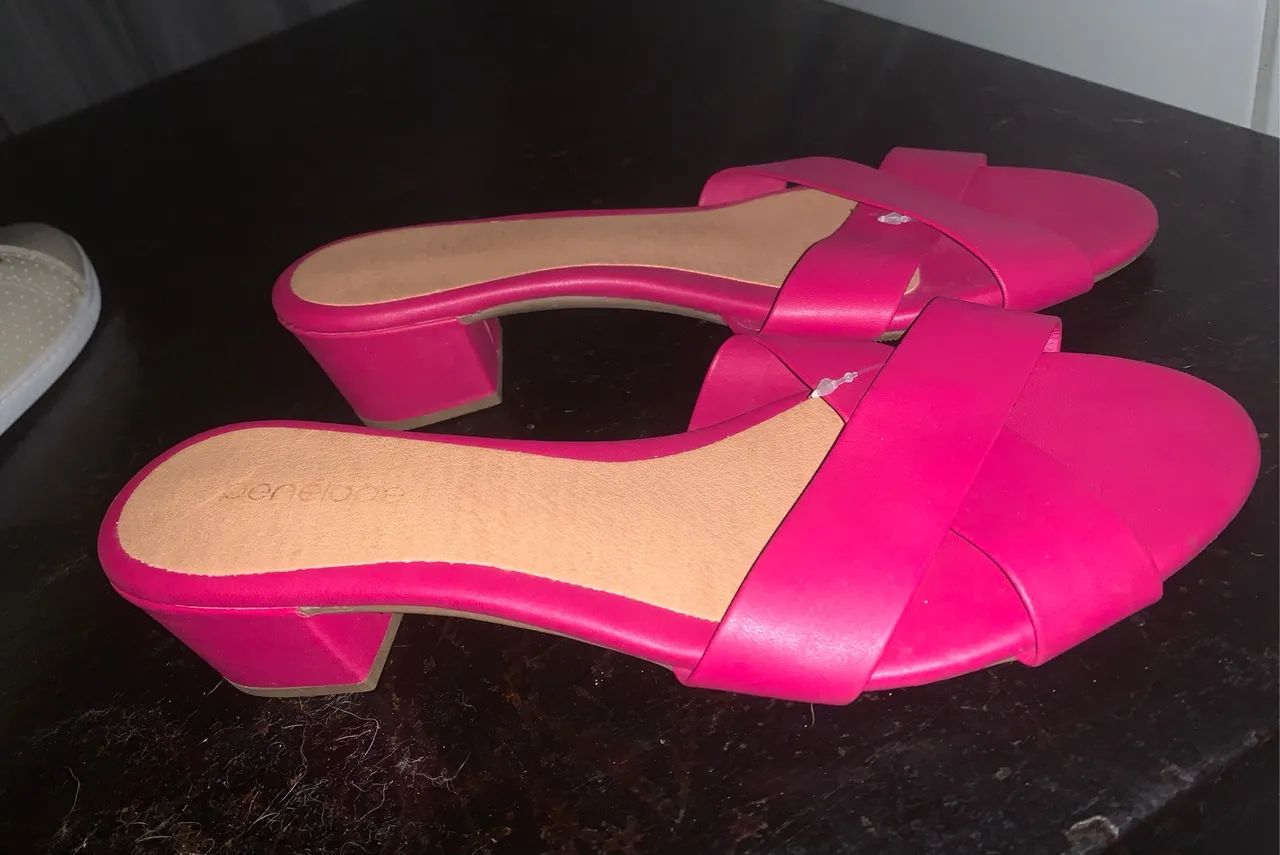 Salto sandália rosa marca penelope N39 - Foto 4