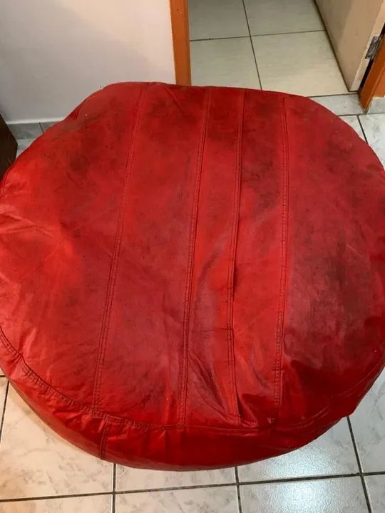 Puff Redondo Vermelho + Enchimento - Foto 3