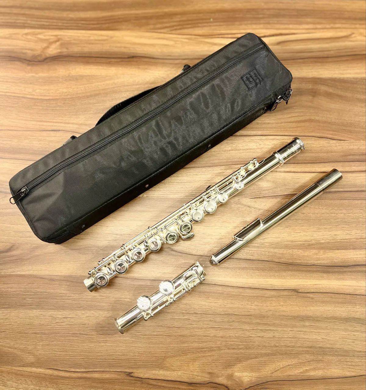 フルート Trevor.J.James TJ10x FLAUTA TREVOR JAMES TJ10X - Instrumentos musicais - Guaraituba