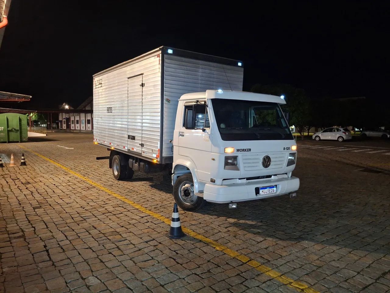 Fretes Caminhão 3/4 Bau 