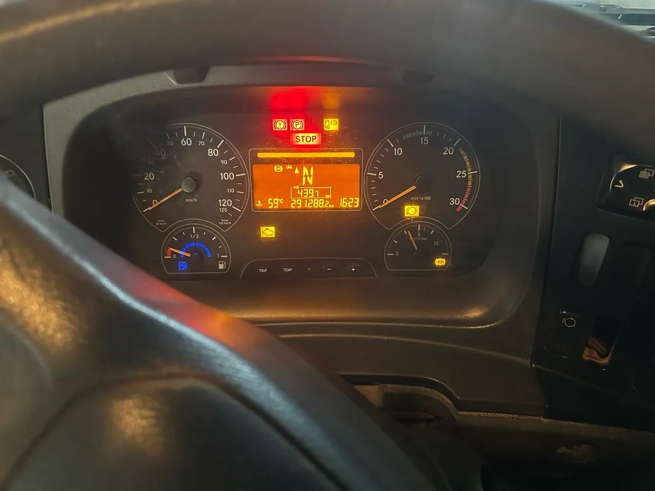 Caminhão Mercedes Munck 12 Toneladas - Foto 6