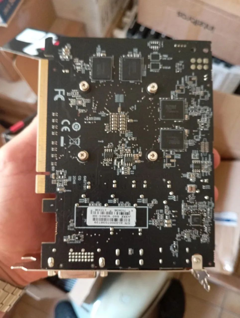 Radeon 550 4gb  - Foto 3
