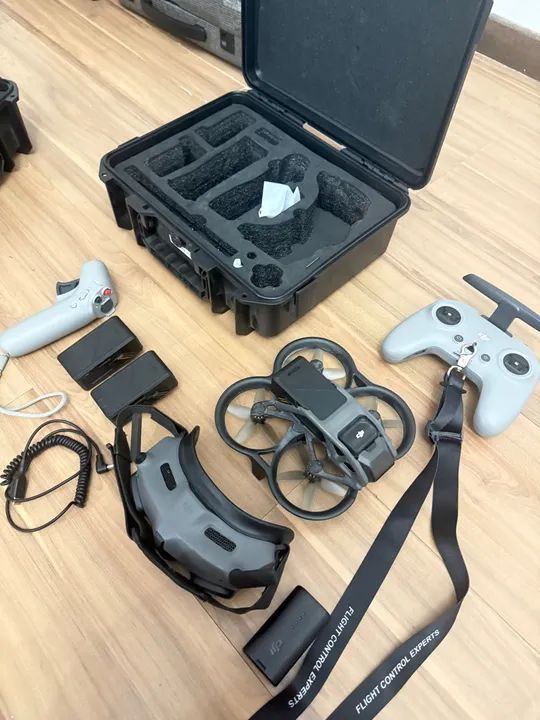 TUDO NOVO! Drone DJI Avata 1 + Kit fly more (3 bat.) + case rígido + controle adicional