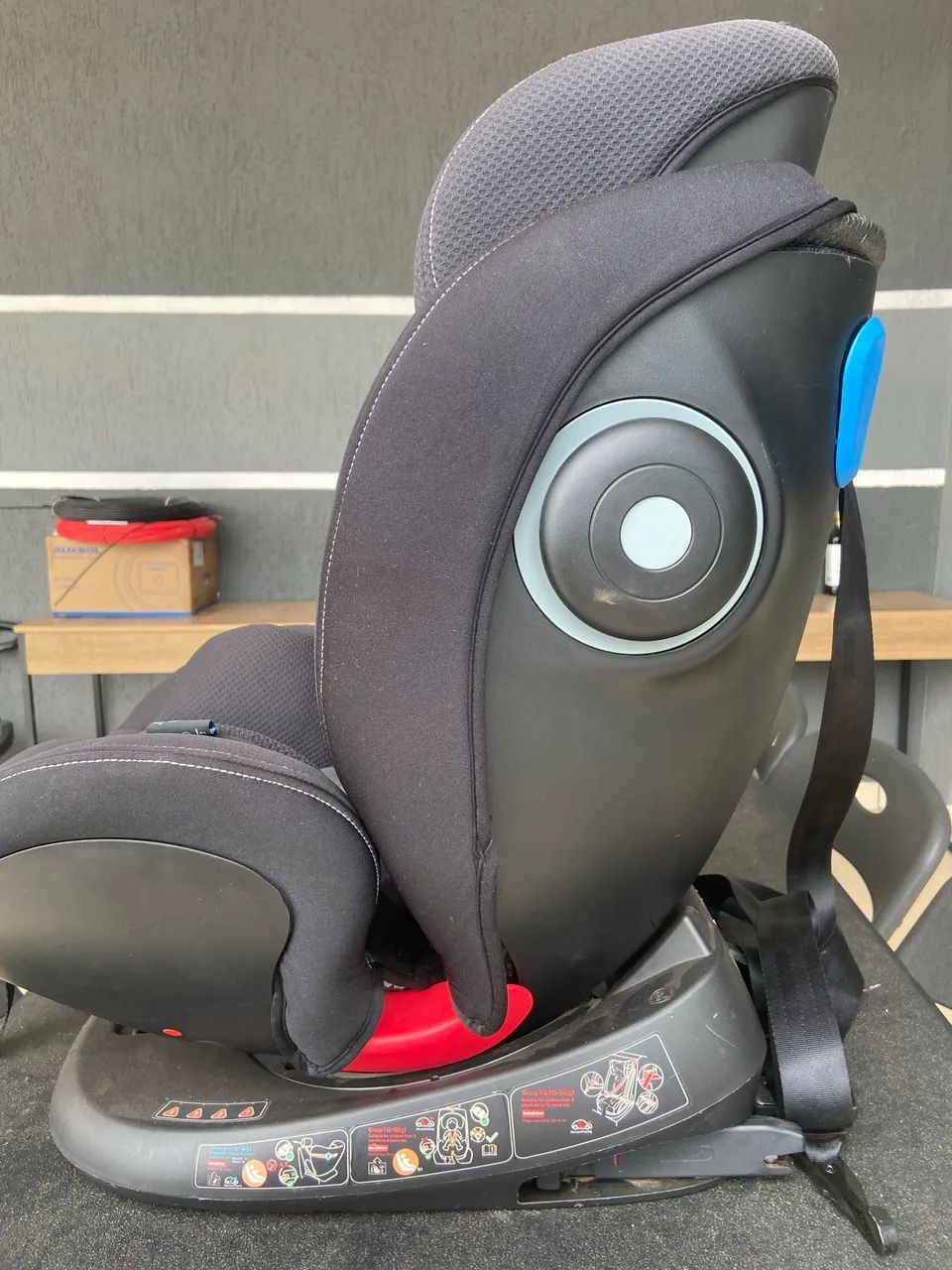 Cadeirinha para automóvel preta. Chico - Foto 2