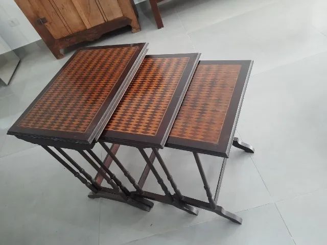 Mesinha ninho trio de mesas antigas em madeira de lei maciça antiguidade - Foto 3